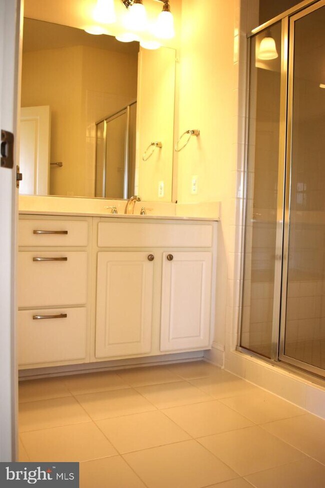 Foto del edificio - 8862 Orchard Ln