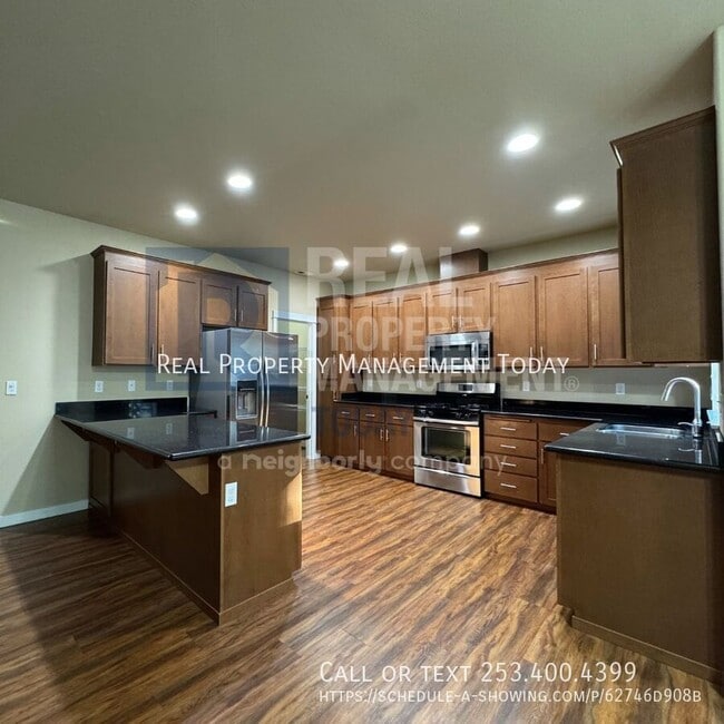 Foto del edificio - 19502 90 Ave Ct E