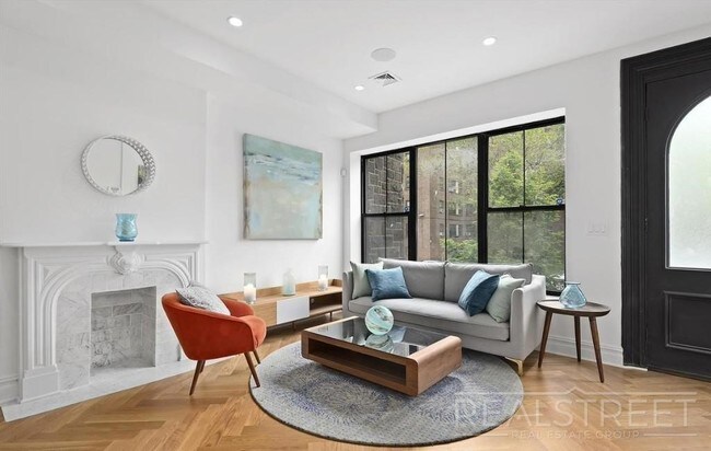 Building Photo - Park Avenue