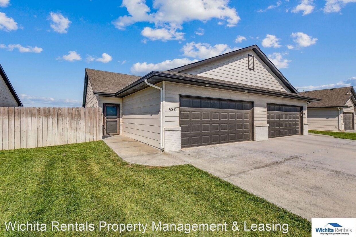 3 br, 2 bath House 524 Martens Ct. House Rental in Goddard, KS