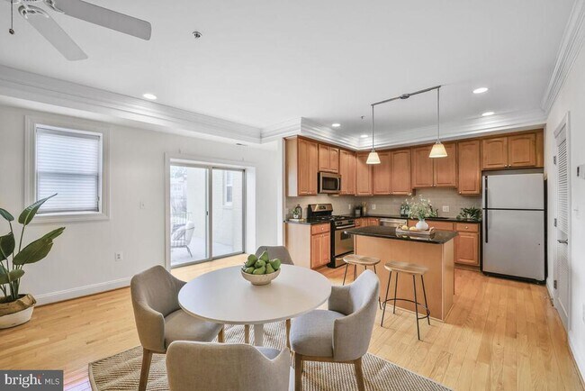 Foto del edificio - 1300 Taylor St NW