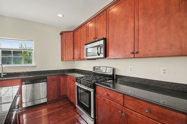 Building Photo - 3 Brushy Creek Cir