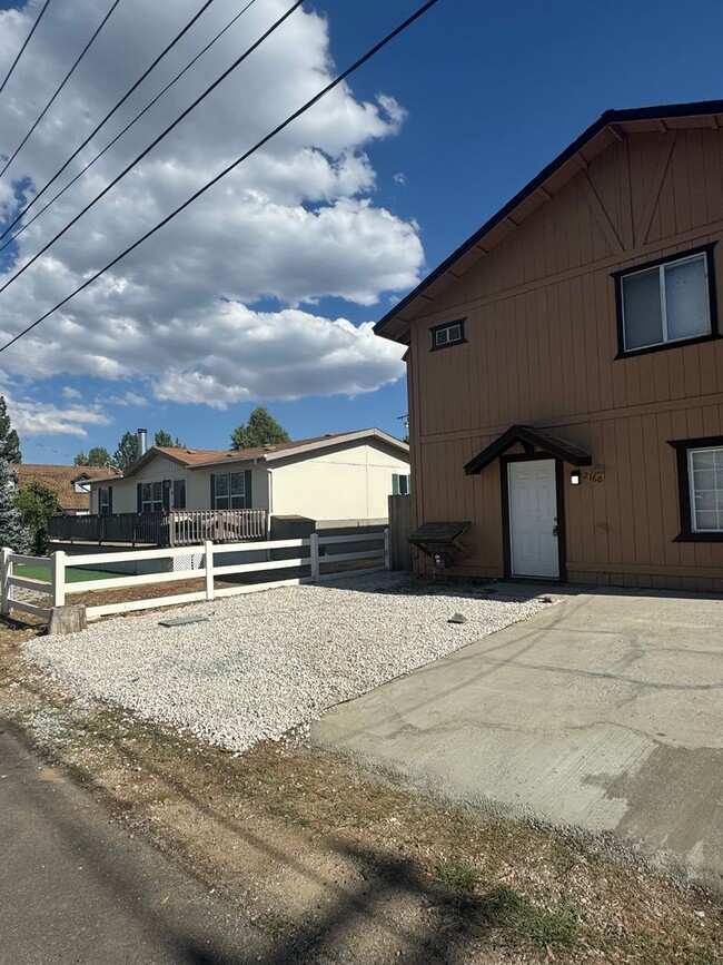 Building Photo - 4 Bed 2 Bath Home for Rent