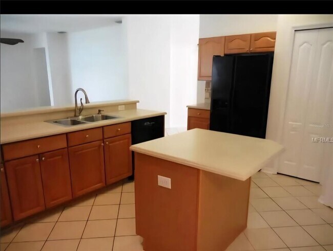 Building Photo - 5530 Cannonade Dr