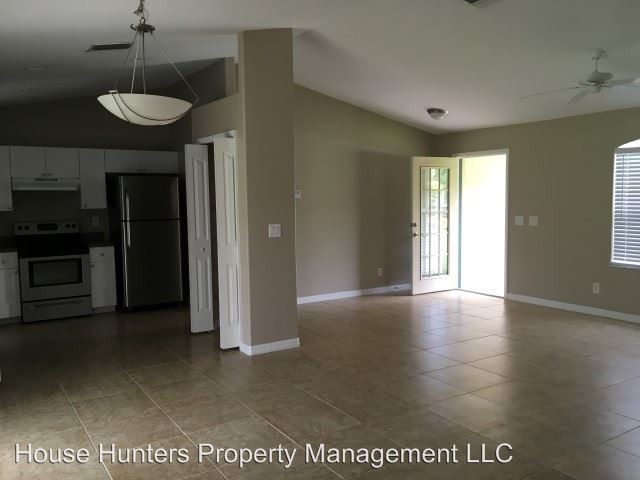 Foto del edificio - 4 br, 2 bath House - 4644 Michaler St