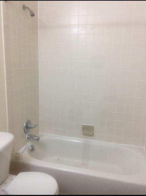 Building Photo - 15 Bancroft Pl