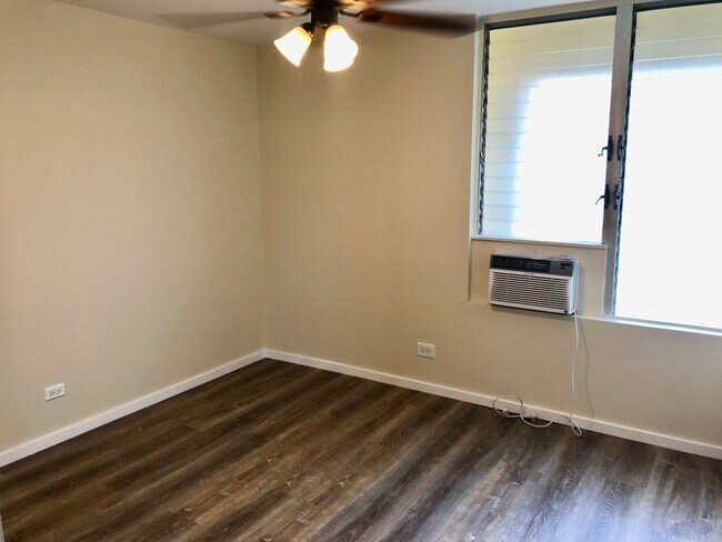 Foto del edificio - Kealani 2 Bdrm., 2 bath, 1 cov'd/sec'd Pkg. - Pool