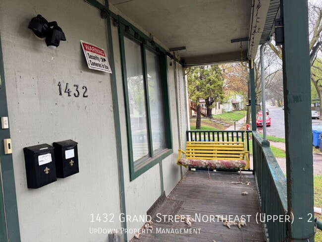 Foto del edificio - 1432 Grand St NE