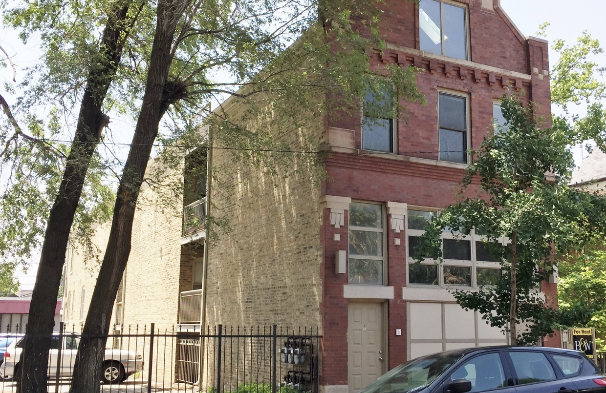 Primary Photo - 1432 W Cortez St