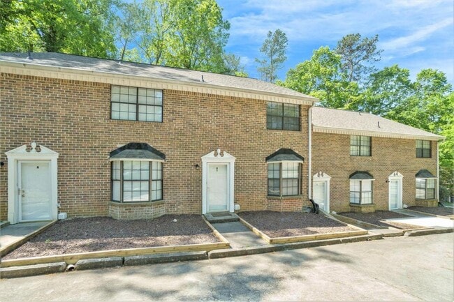 Building Photo - 926 Amberly Dr, Unit B