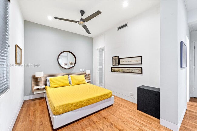 Foto del edificio - 732 Euclid Ave