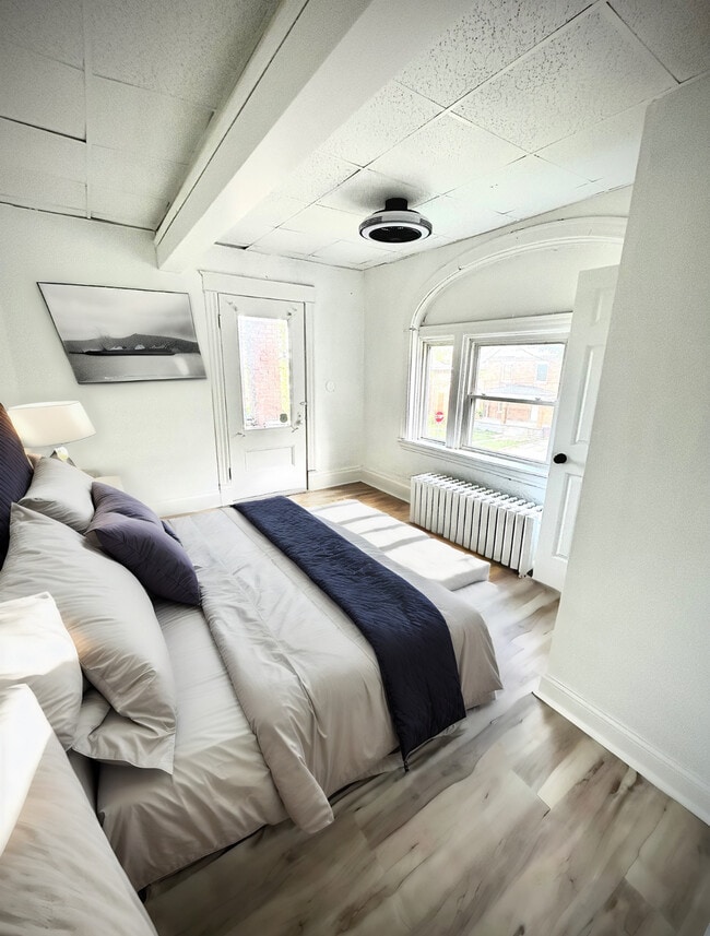 Photo - 3442 Larona Ave Apartment