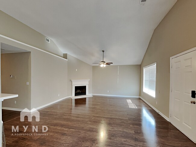 Foto del edificio - 3940 Cypress Pointe Dr