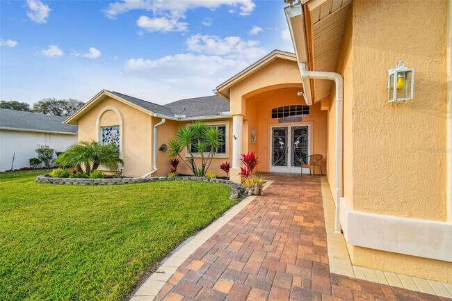 Building Photo - 8917 Poe Dr