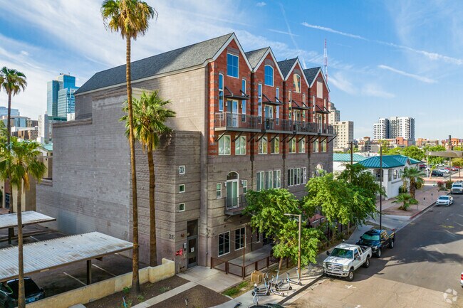 Building Photo - McKinley Condominiums