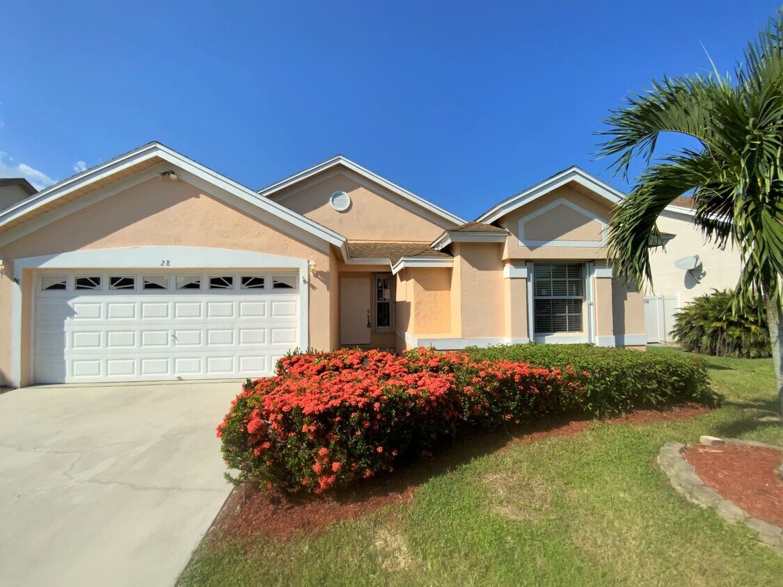 28 Meadows Park Ln House Rental in Boynton Beach, FL