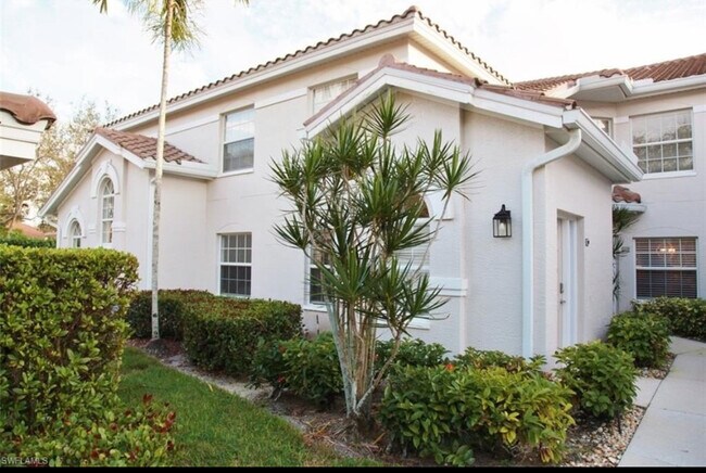 Foto del edificio - 6910 Satinleaf Rd N