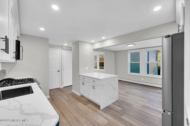 Building Photo - 3 Monmouth Ave