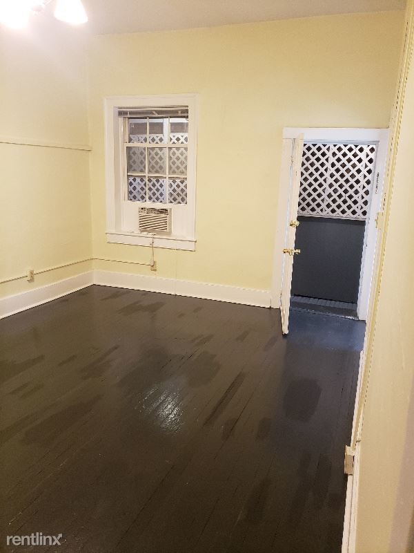 Building Photo - 1 br, 1 bath Apartment - 8 N Main St B Unit B