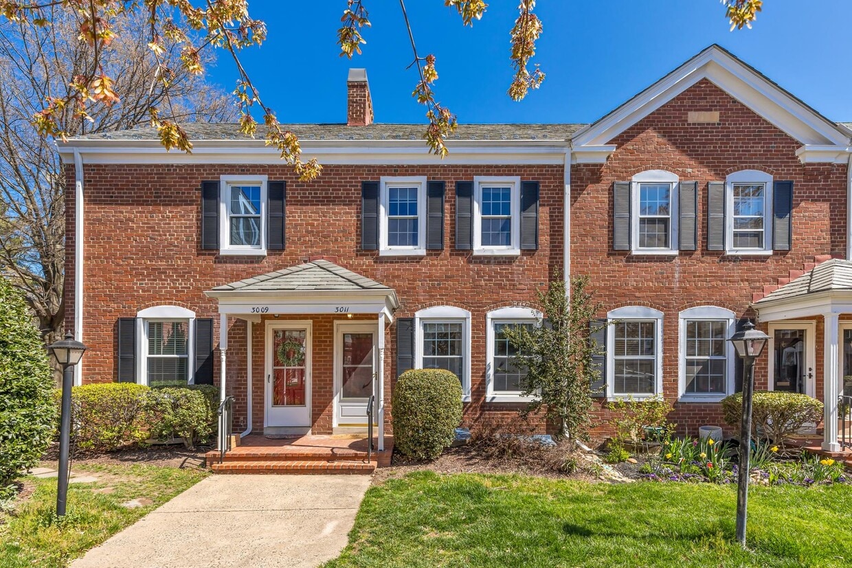 Photo - 3011 S Buchanan St (Arlington, VA)