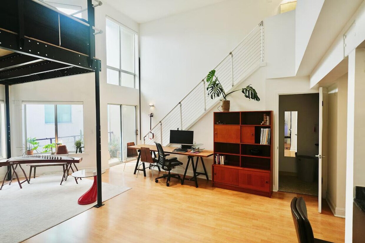 Foto principal - 670 5th St