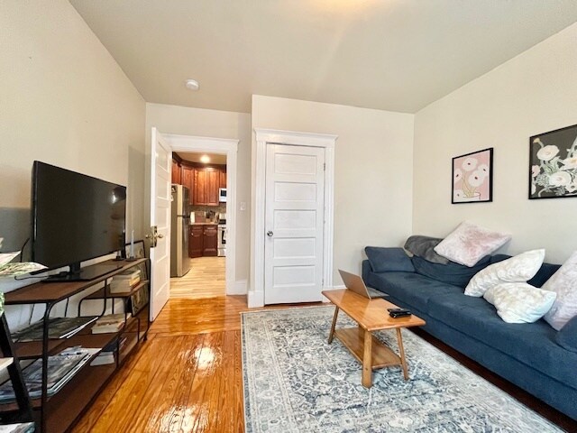 Foto del edificio - 16 Landers St