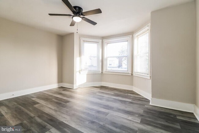 Building Photo - 2516 BONAFFON St