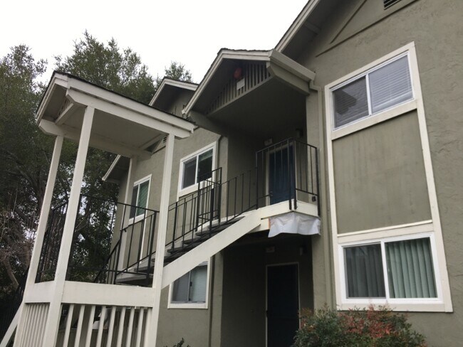 Foto del edificio - 776 Santa Alicia Dr