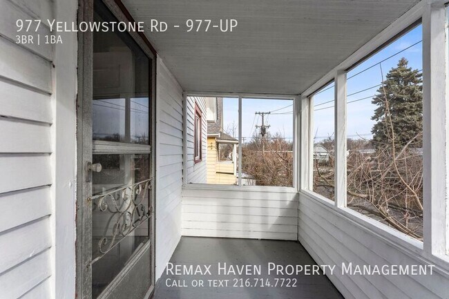 Foto del edificio - 977 Yellowstone Rd