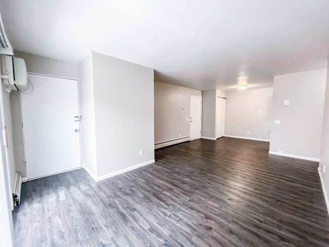 Foto del edificio - The Rockwell Apartments
