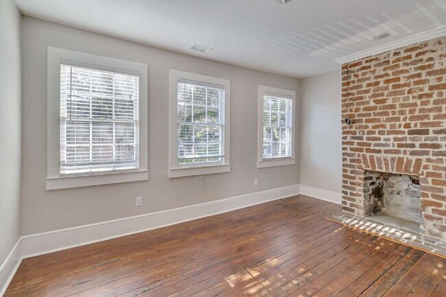 Foto del edificio - Charming Downtown Savannah Rental Property