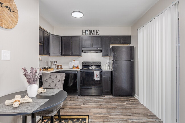 Building Photo - Eden of Easton Apartments