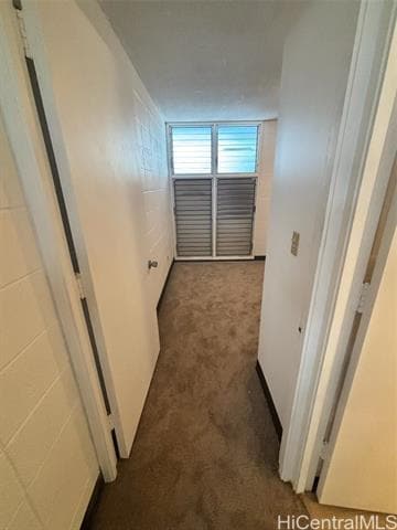 Building Photo - 922 Kapahulu Ave