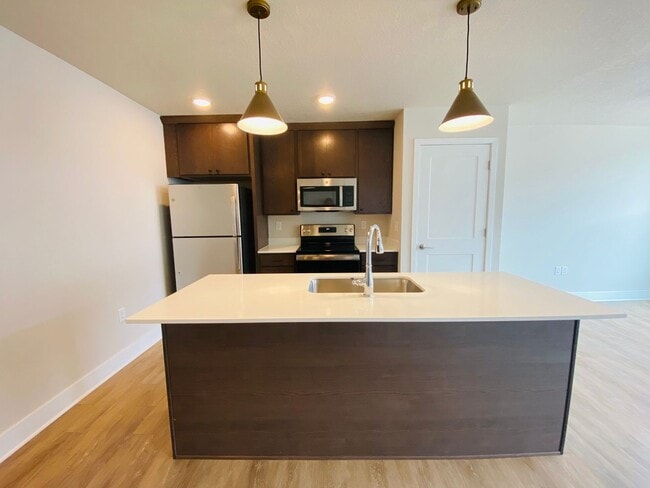 Interior Photo - Aspen Ridge Townhomes