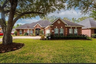 Building Photo - 13522 Schumann Trail