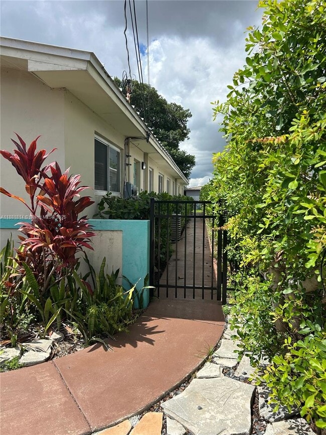 Foto del edificio - 2806 SW 35th Ave