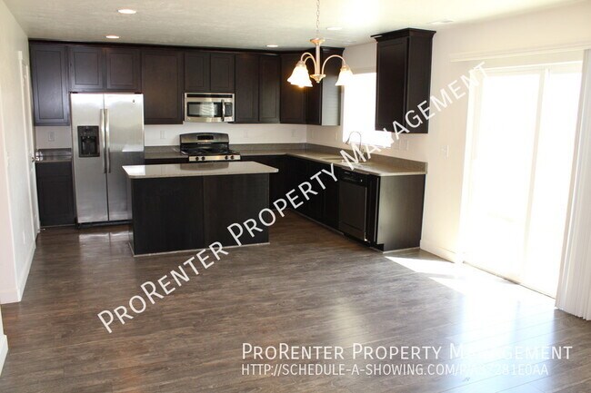 Foto del edificio - 1045 Stonehaven Dr