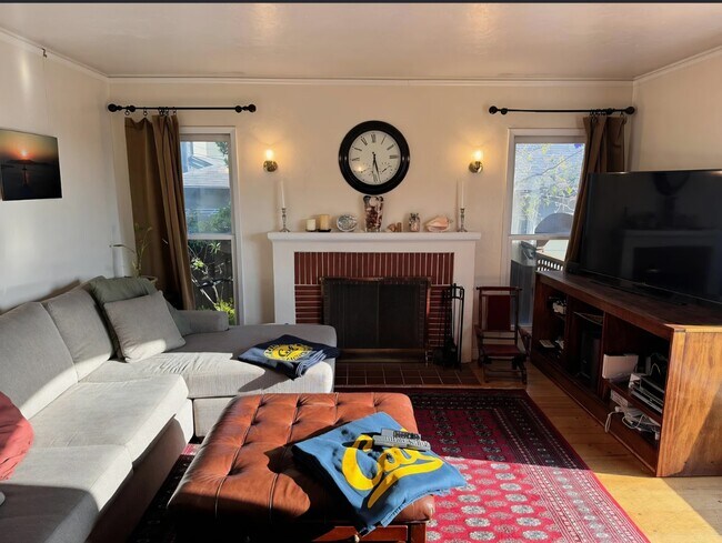 Building Photo - 6746 Cutting Blvd