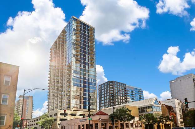 Foto del edificio - 1212 N La Salle Dr