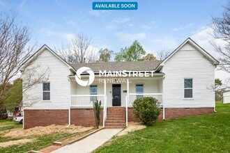 Building Photo - 401 Meller St