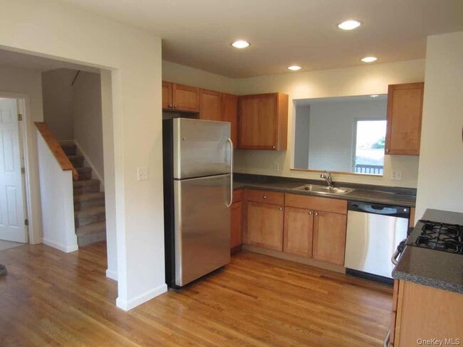 Foto del edificio - 1008 Eagles Ridge Rd