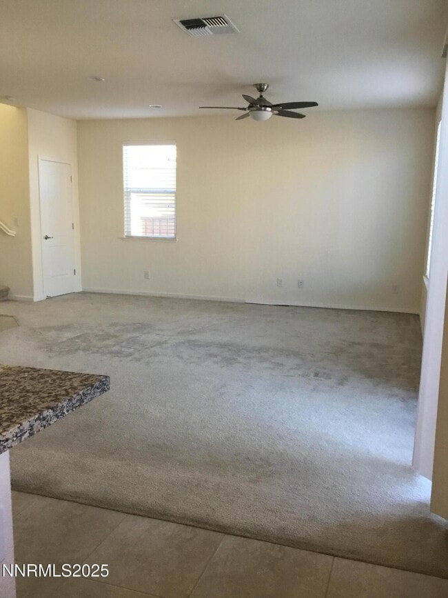Building Photo - 7115 Diversey Dr