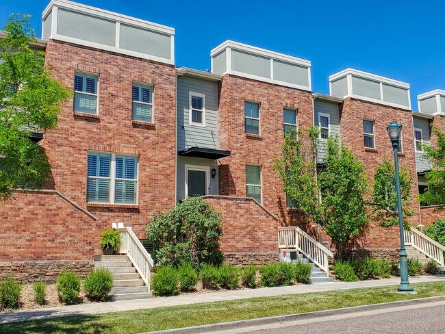 Building Photo - 10204 RidgeGate Circle