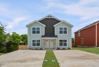 Building Photo - 709 S 28th St