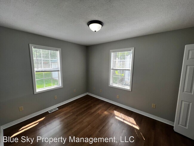 Building Photo - 2 br, 1 bath House - 1713 E 20th st