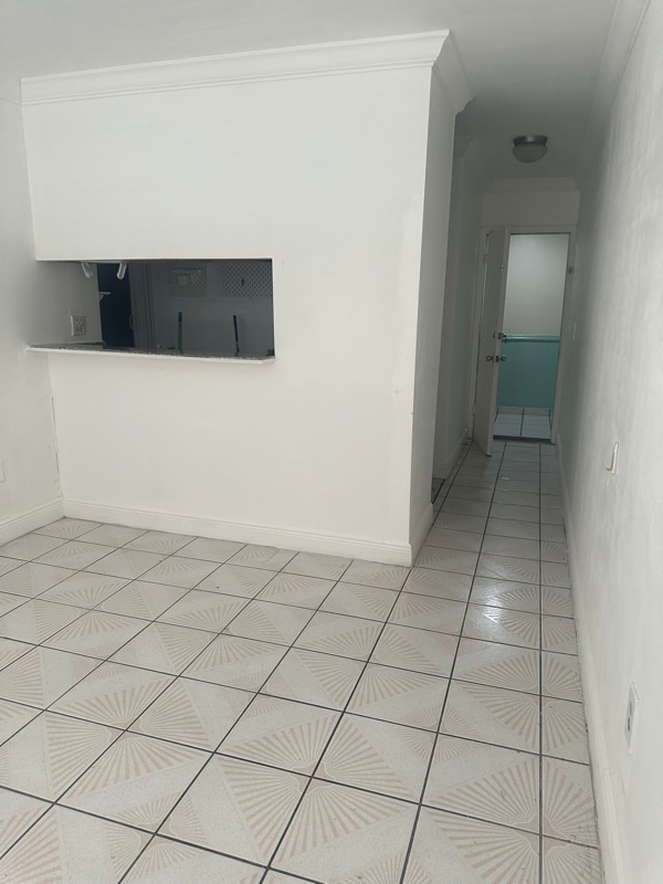 Building Photo - 384 Minorca Ave