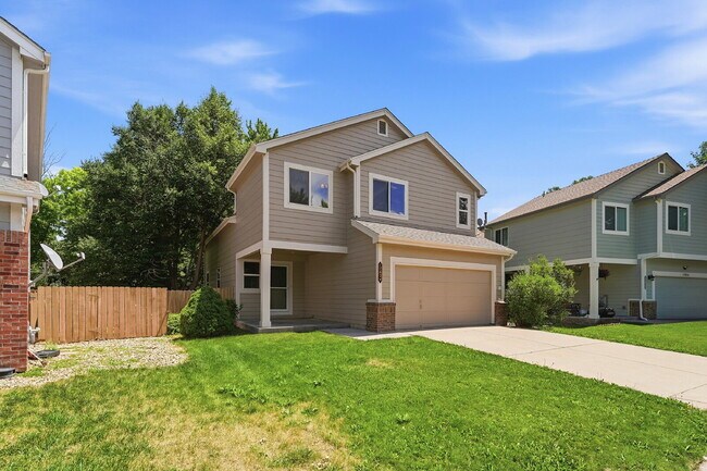 Foto del edificio - $3,025.95 - 3 Bed, 2.5 Bath Parker Home with In Unit Laundry and Central AC!