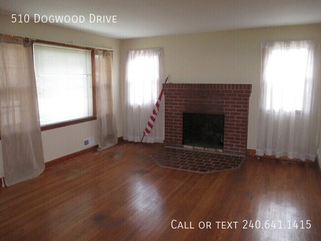 Foto del edificio - 510 Dogwood Dr