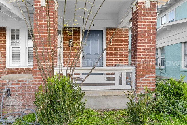 Foto del edificio - Charming studio 1-bathroom townhome in the...