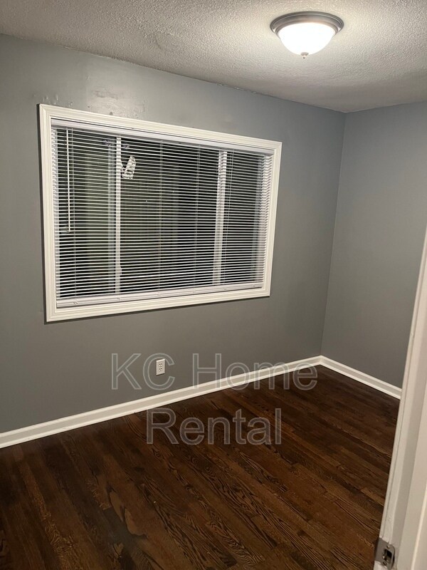 Building Photo - 3124 N 55th St